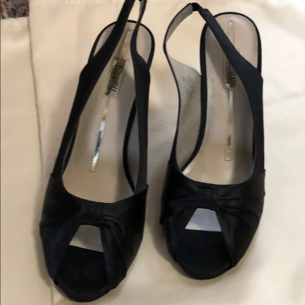 Black sandals
